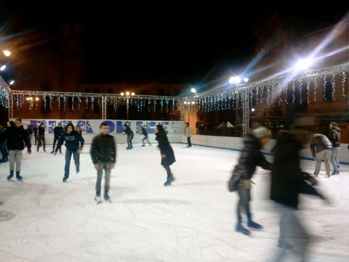 pattinaggio sul ghiaccio pisa