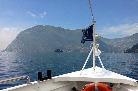 battello lago iseo montisola