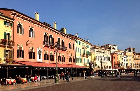 Piazza Bra verona