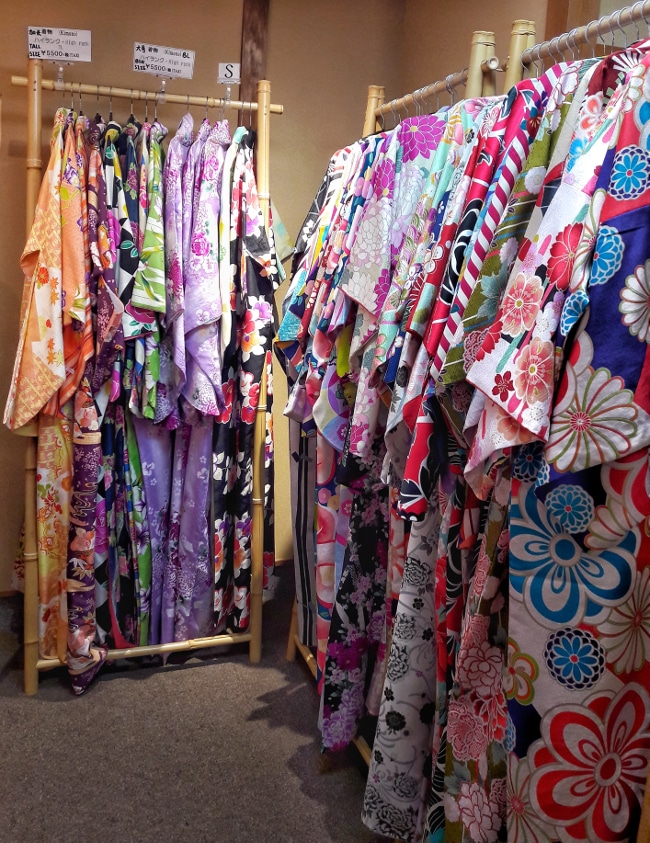 vestizione del kimono
