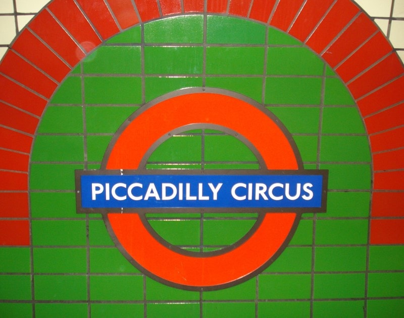 metropolitana londra Piccadilly Circus
