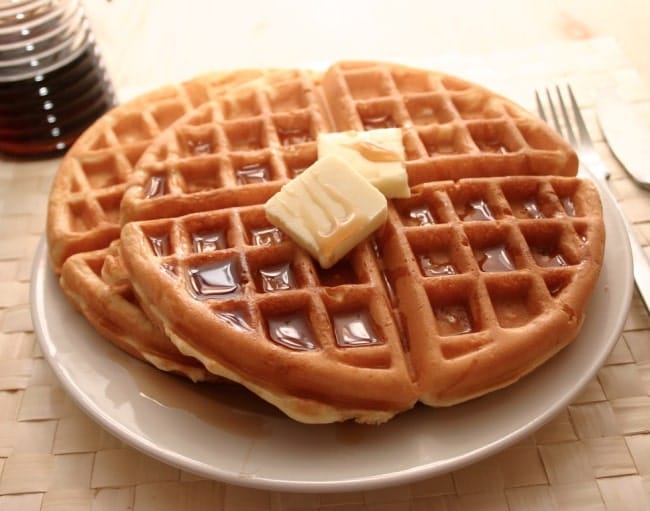 colazione americana waffles