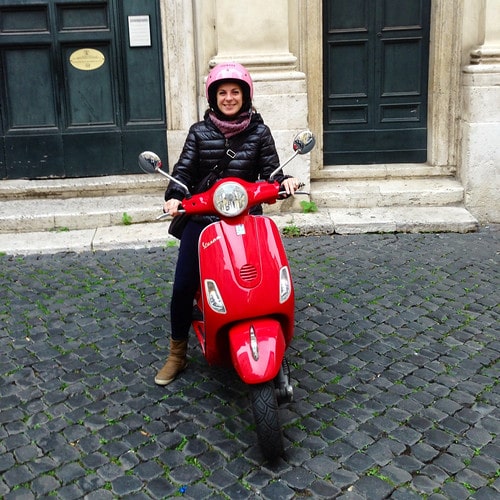 roma in vespa