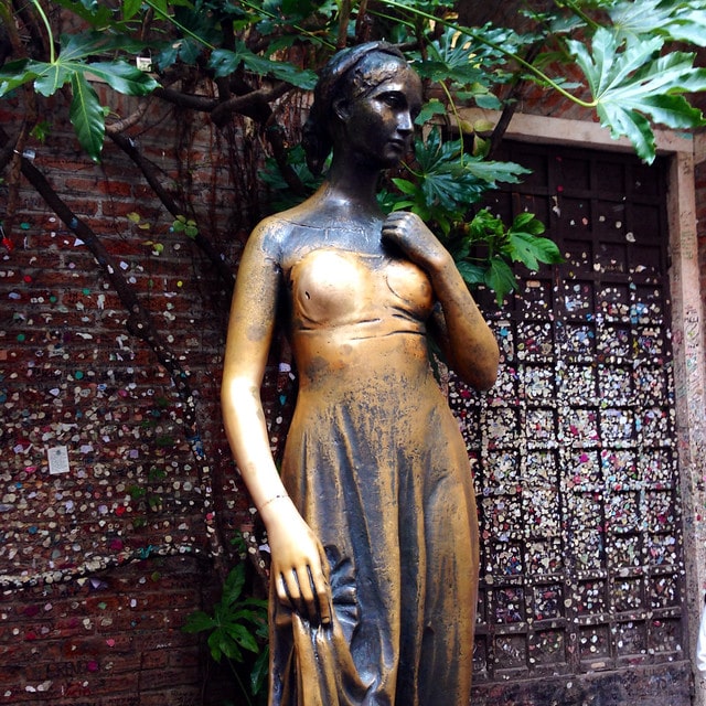 statua giulietta verona