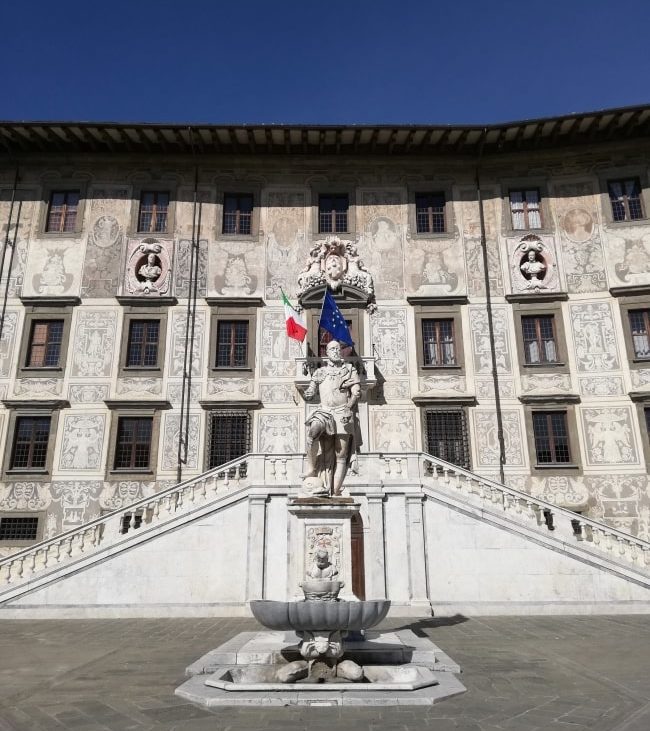 pisa piazza dei cavalieri