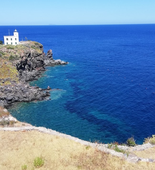 isola di capraia spiagge