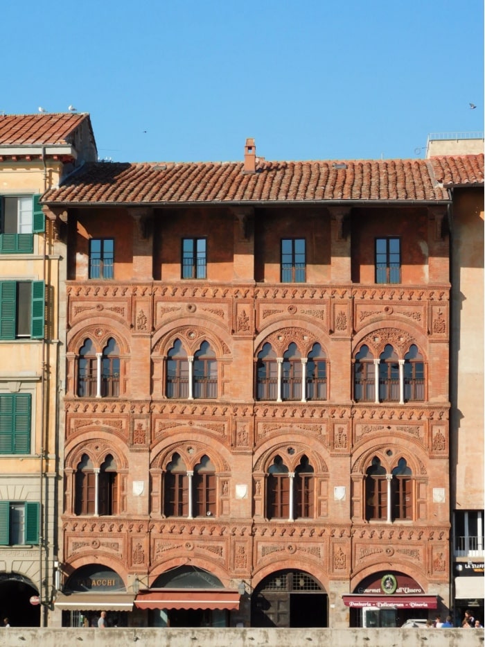 palazzo agostini pisa