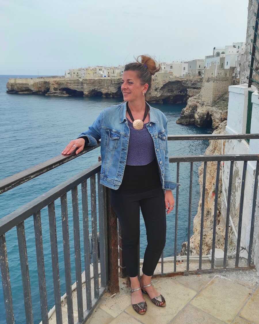 sulle terrazze a polignano a mare