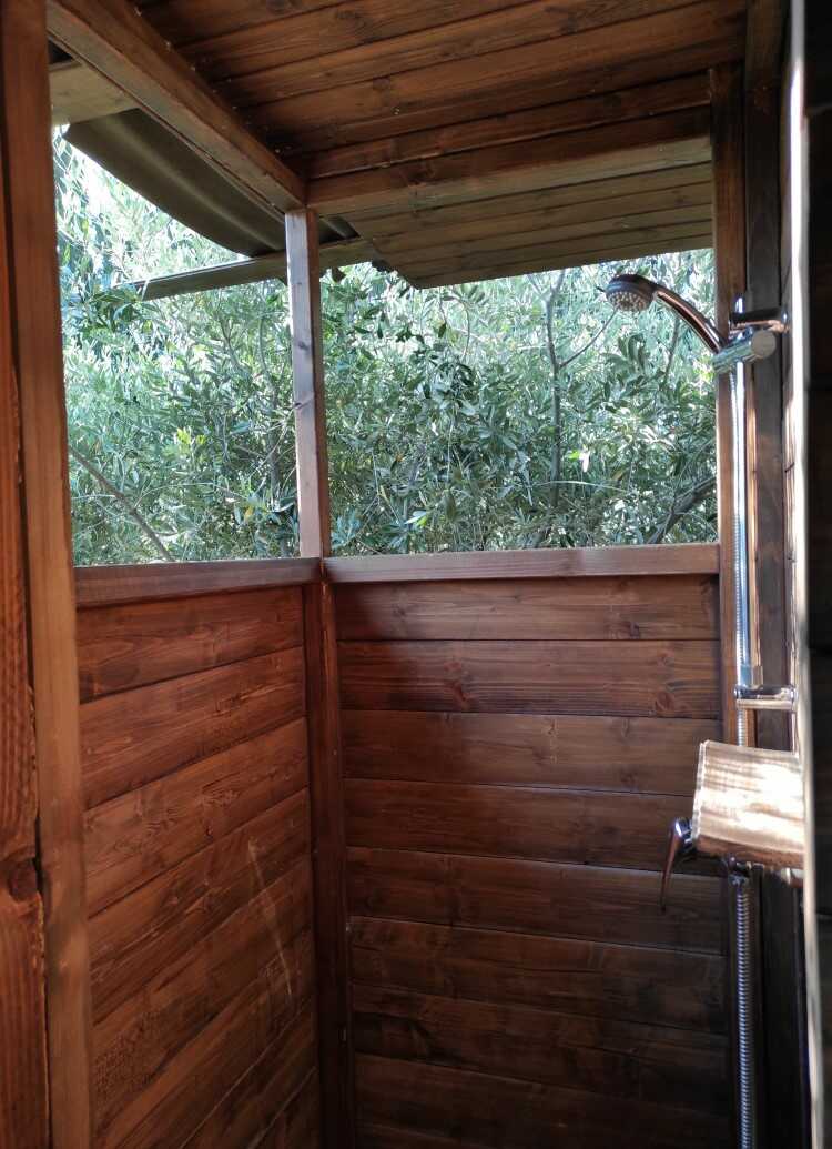 doccia casa sull'albero