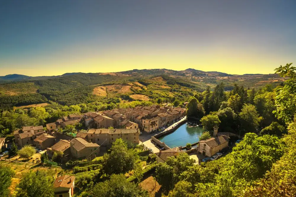 borgo medievale di Santa Fiora Toscana