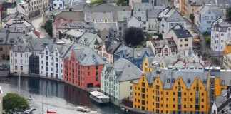 fiordi norvegesi alesund