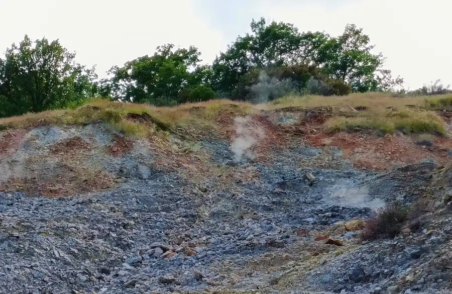 valle del diavolo uno dei luoghi particolari in Toscana