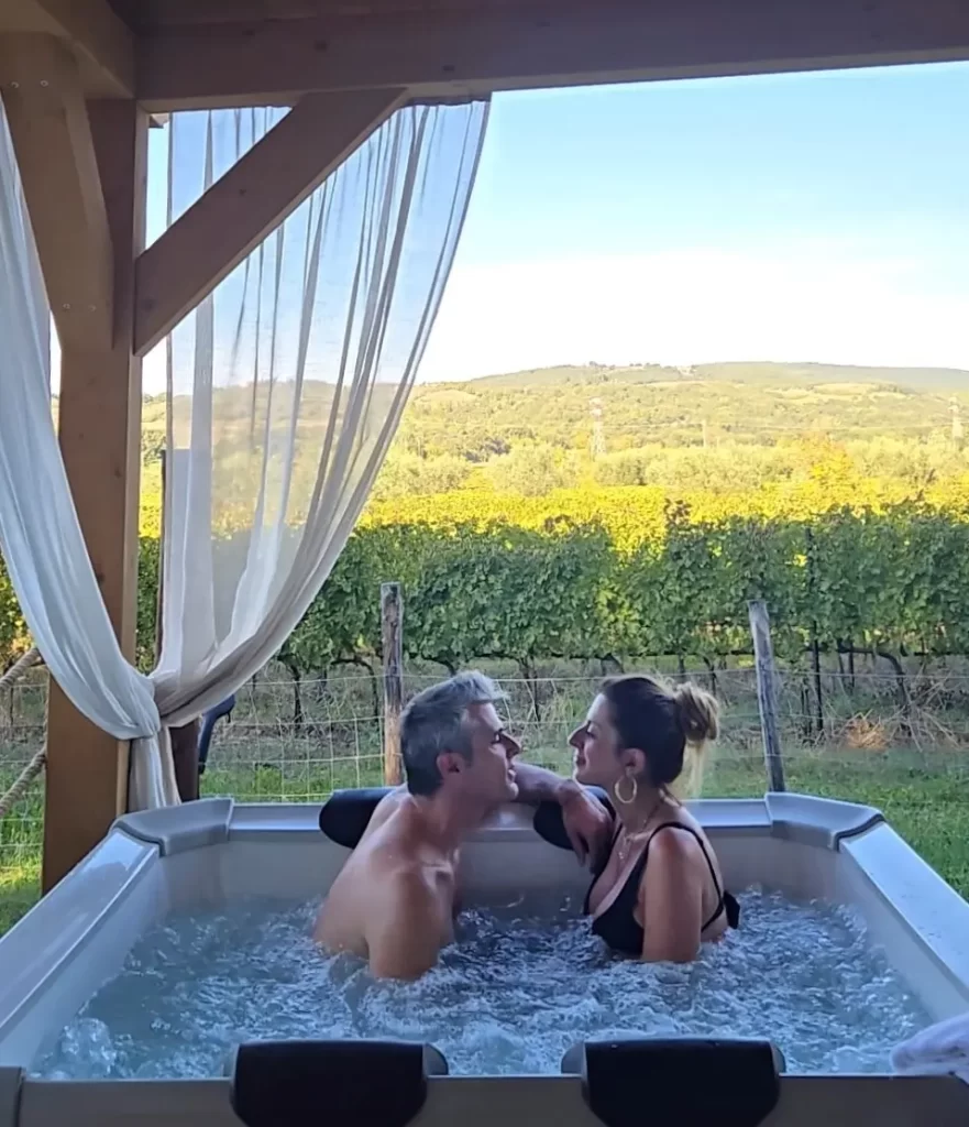 Jacuzzi Bubble Glamping Le Stelle di Elisa Suvereto Toscana