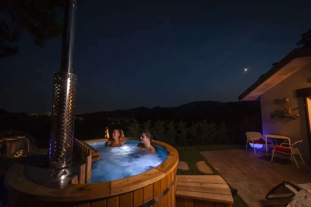 Bubble Room Wellness di notte con SPA privata e chalet privato